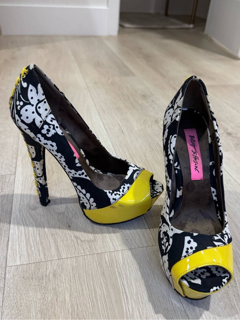 Betsey Johnson Black, White & Yellow Peep-Toe Platform Pumps